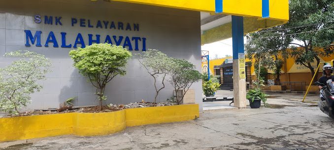 Sekolah Tinggi Manajemen Transportasi Malahayati