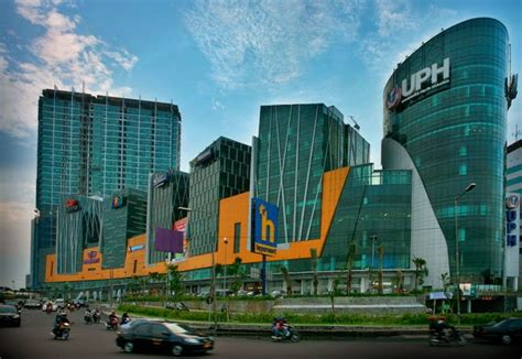Universitas Pelita Harapan Surabaya=